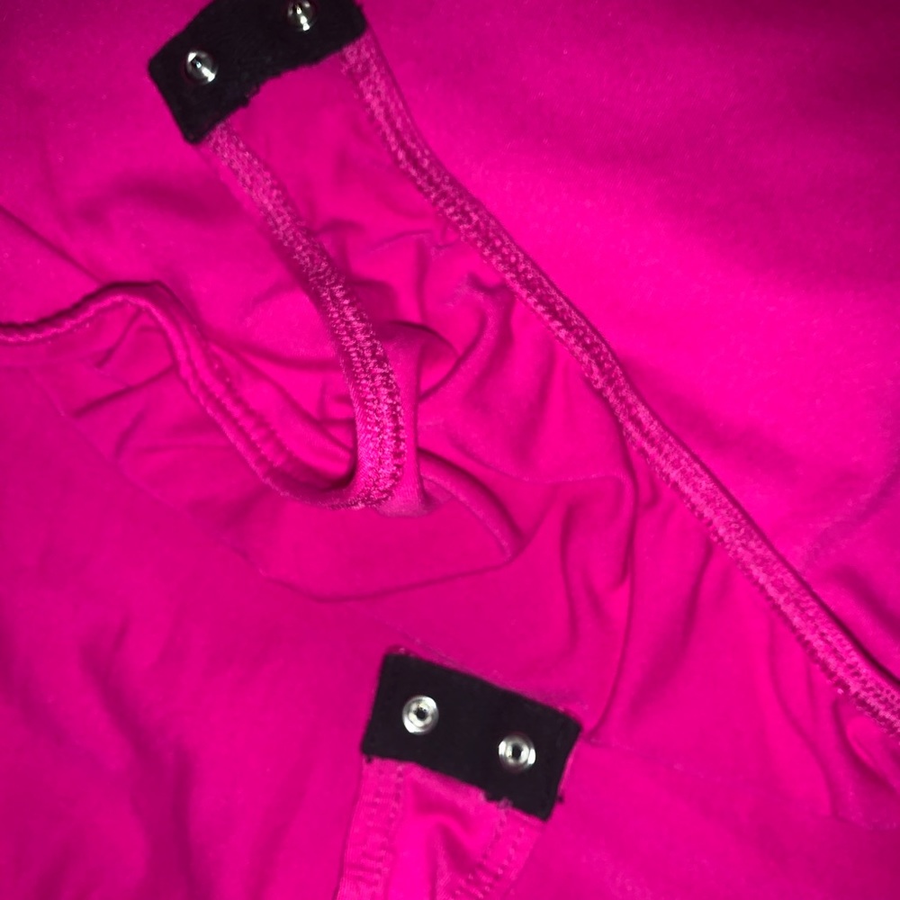 Keyhole Bodysuit - Picture 3 of 4